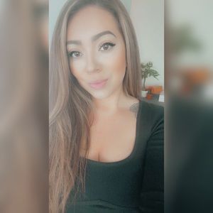 Meet your Posher, Ana